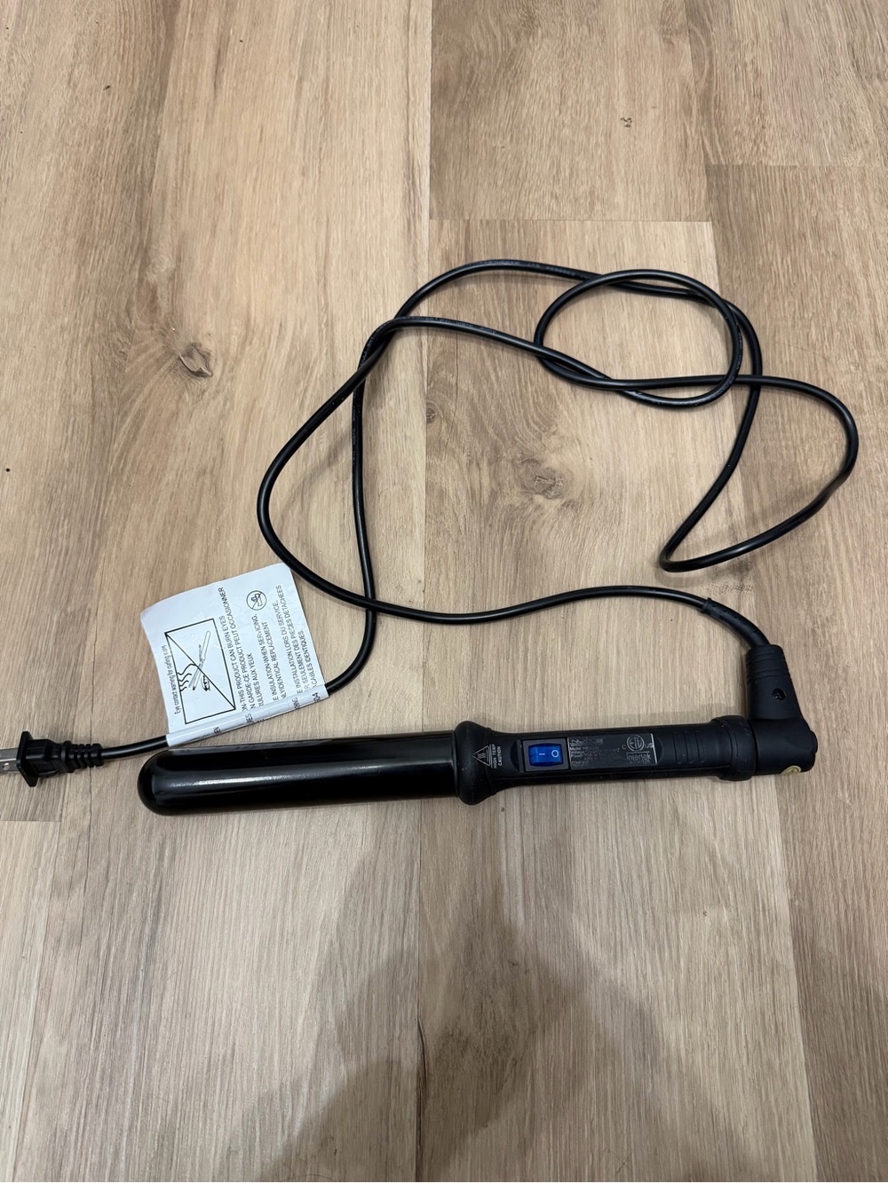 NuMe Classic 1” Tourmaline Ceramic Curling Wand - Black